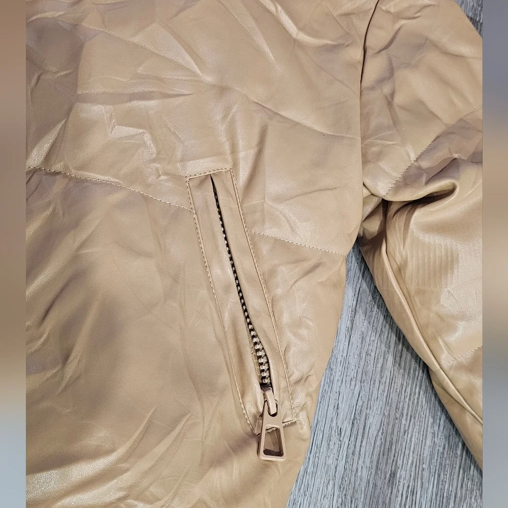Tan Puffer Jacket - Picture 4 of 9